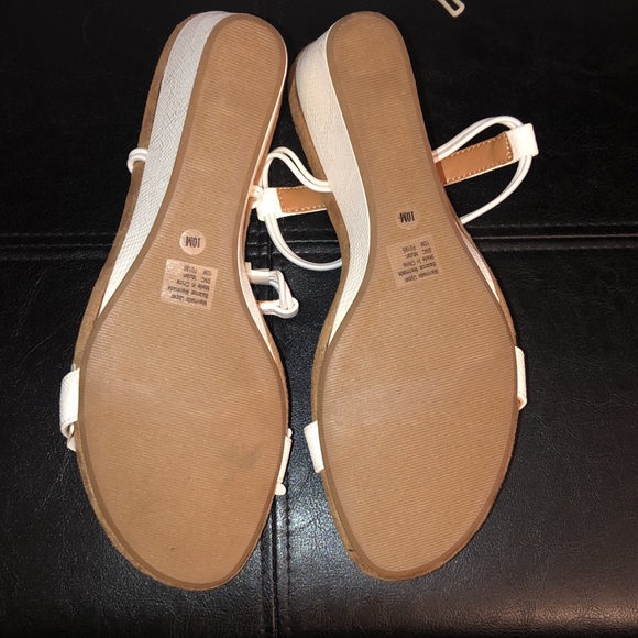 NEW LISTING! NIB Style & Co Mulan Sandals - Picture 7 of 9